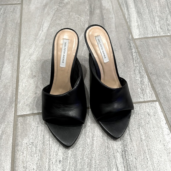 Saks Fifth Avenue Heels - Picture 2 of 4